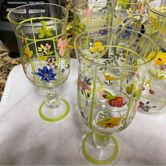 Pitcher snd glasses for Europe - Picture 2 of 4